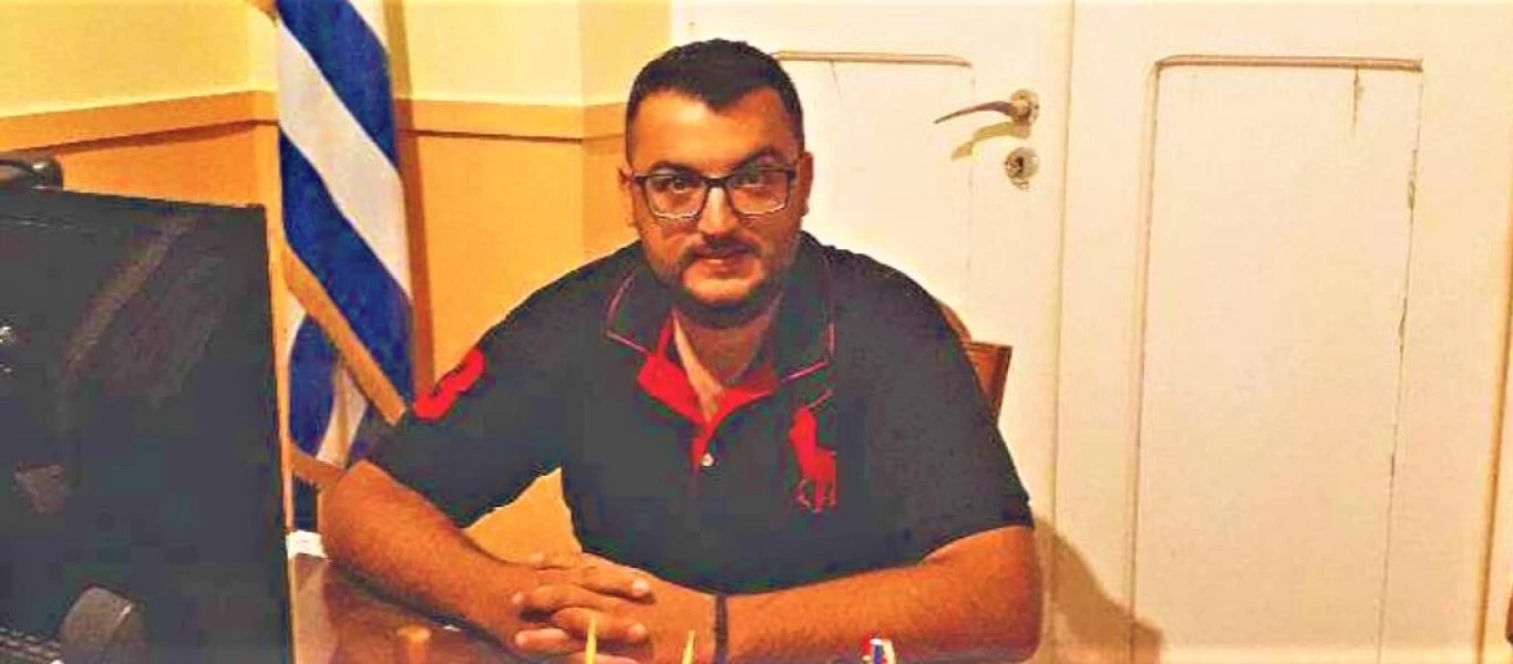 Στριπ-τιζ από δήμαρχο Σερίφου σε φιλοκυβερνητικά ΜΜΕ για την σύγκριση με Μητσοτάκη: «Fake news το πάρτι - Έγινε πέρυσι»!